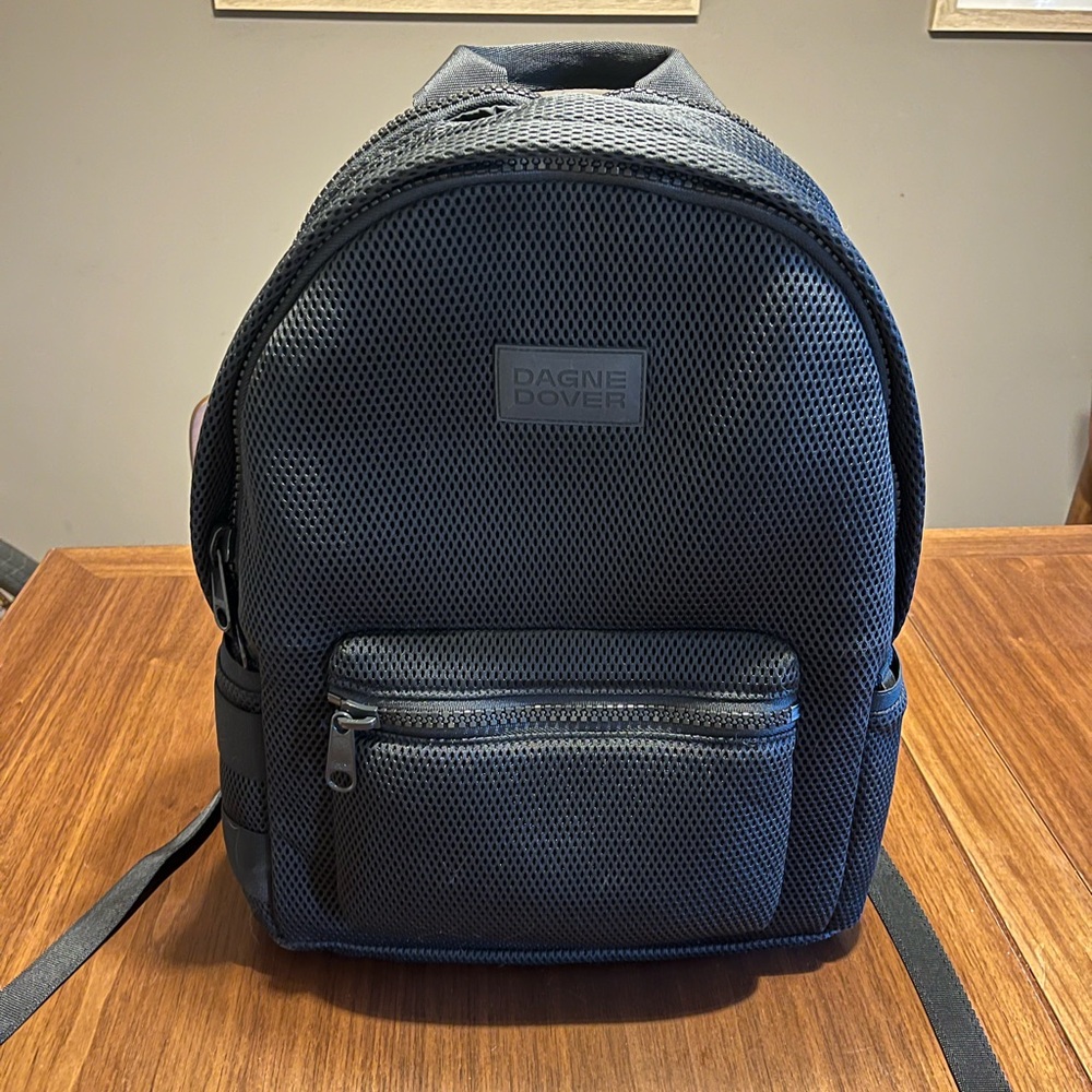 Dagne Dover Mesh Backpack - black
